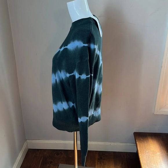 Urban Outfitters Tie Dye Striped Green & Blue Sweater Sz XS NWT - Picture 5 of 6